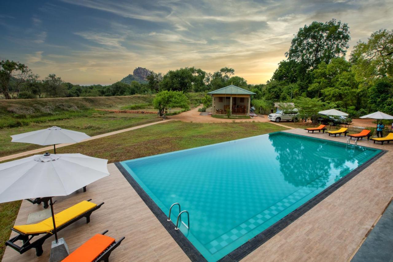 Sigiriya King'S Resort Extérieur photo